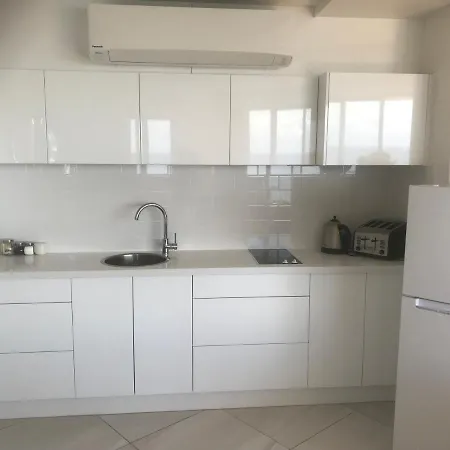 Coral Sea Views Penthouse Private Listing Apartment Alexandra Headland Exterior photo